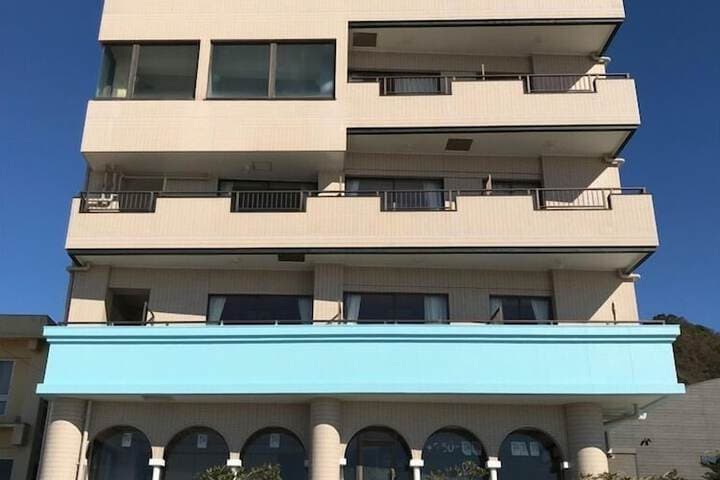 Explore Himakajima